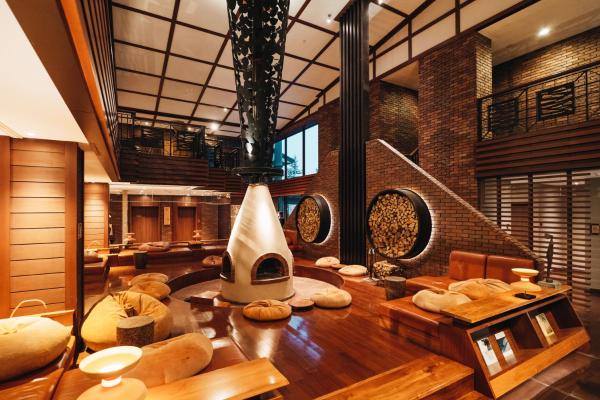 Lake Shikotsu Tsuruga Resort Spa Mizu no Uta - ryokan with onsen in Hokkaido Lake Shikotsu Tsuruga Resort Spa Mizu no Uta - ryokan with onsen in Hokkaido